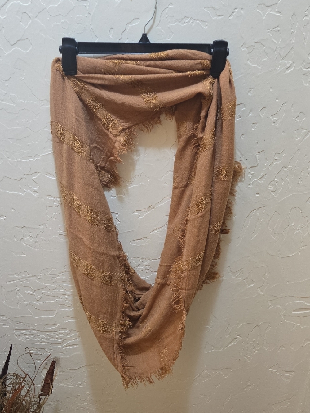 3/$10 Simply Vera Vera Wang Tan and Gold Crinkled Infinity Scarf